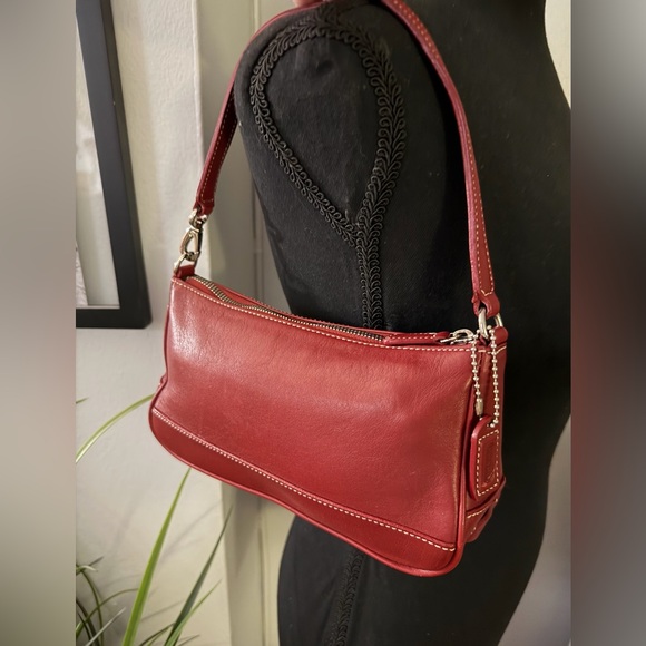Coach Y2K Hampton Demi Shoulder Bag